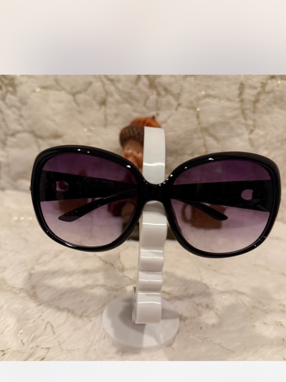 Classic Oversized Womens Sunglasses - Black Frame with Purple Gradient Lenses